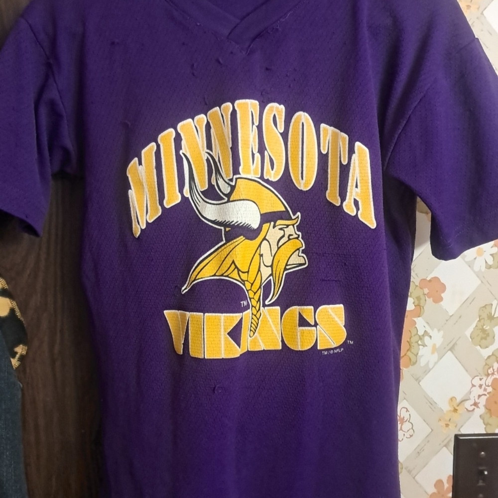 Minnesota vikings randy moss  84 jersey   shirt boys  large  10/12